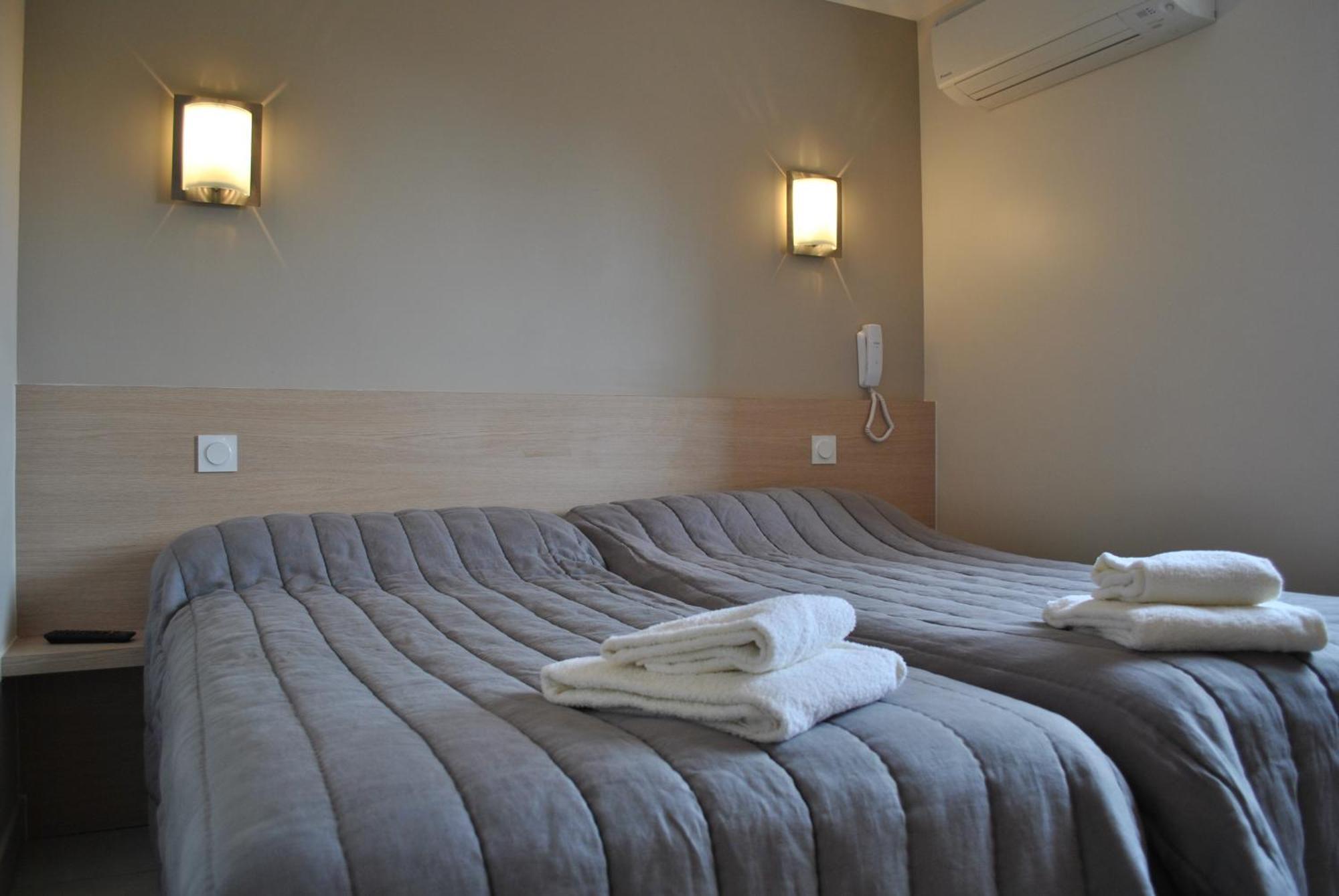 Logis Hotel Restaurant Le Flamant Rose Camargue Albaron Buitenkant foto
